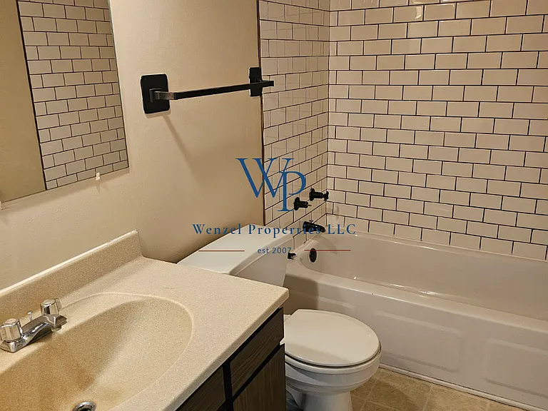 419 N Liberty St #1 — Photo 12
