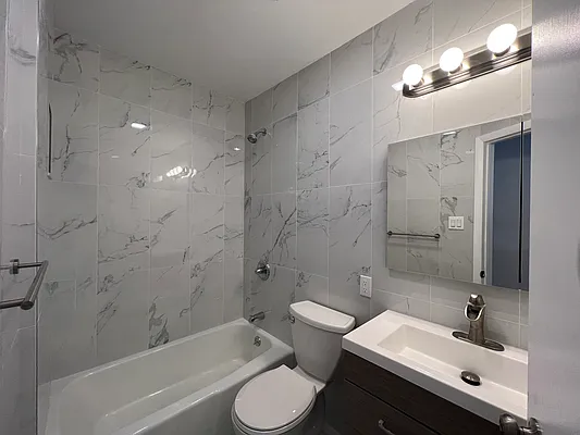 Rented by Oxford Property Group | media 5