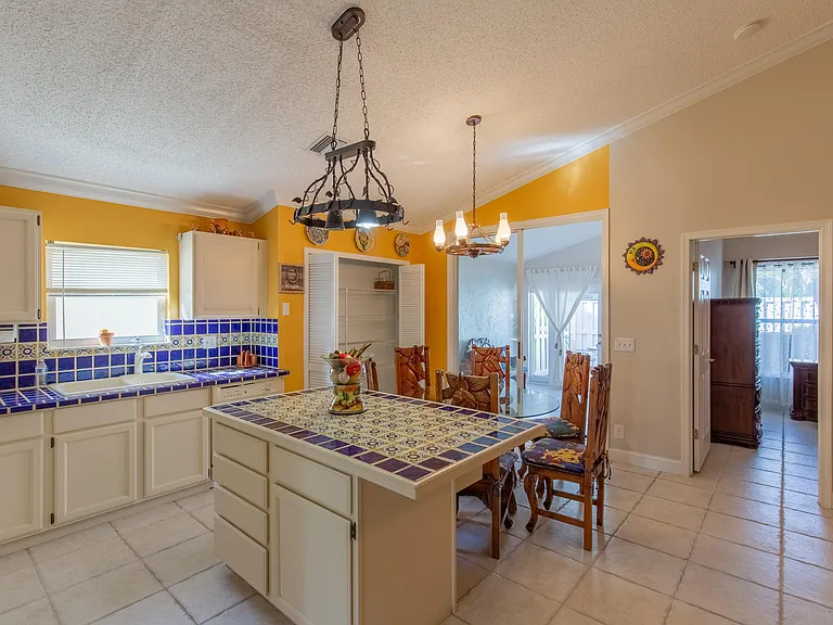2689 Fairway Cove Ct E — Photo 3
