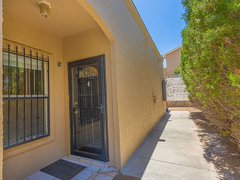 4600 Leeds Ave — Photo 4