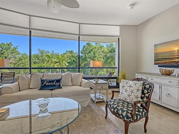 4th image of 1241 GULF OF MEXICO DRIVE #111