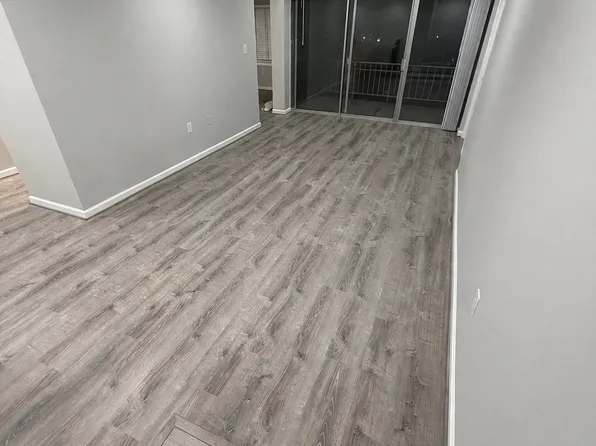 430 Girard St APT 202, Gaithersburg, MD 20877