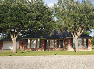 3677 Azalea St, Brenham, TX 77833