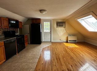 32C Ham St, Dover, NH 03820