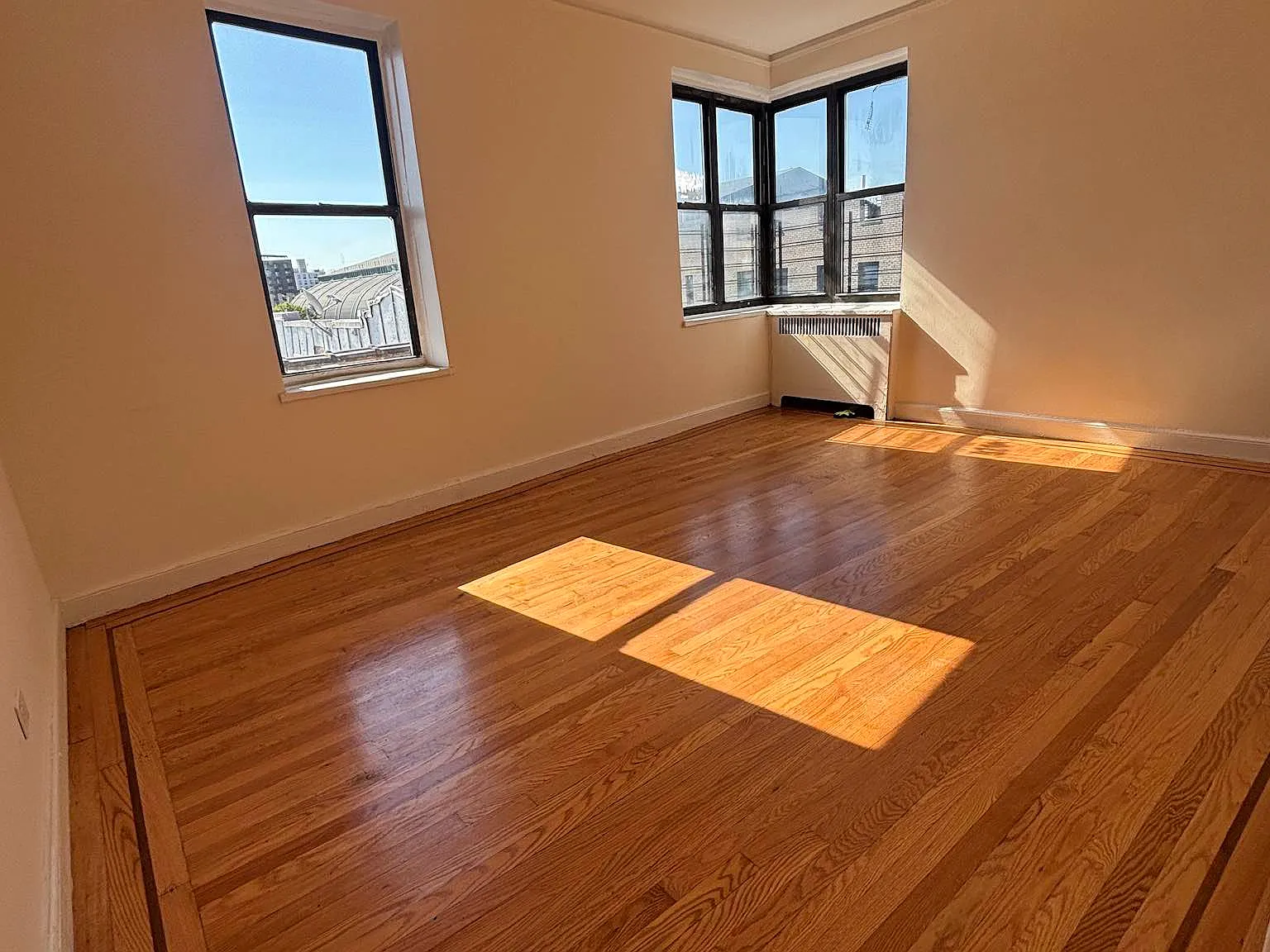 95 West 195th Street — Photo 2
