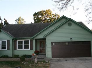 509 Timbercreek Dr, Belton, MO 64012