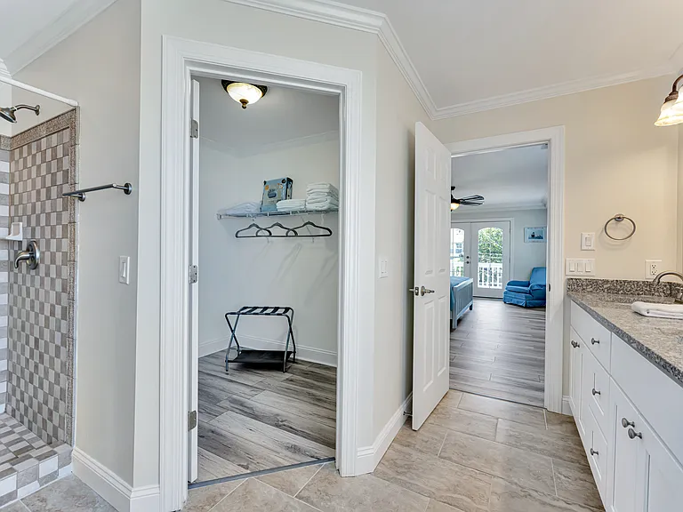 9555 20th Bay St — Photo 31
