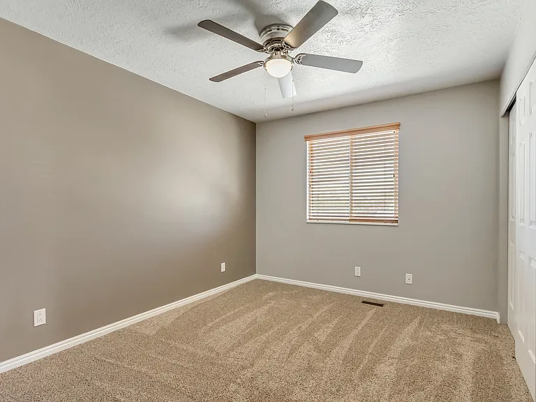 4573 S 5505 W — Photo 21