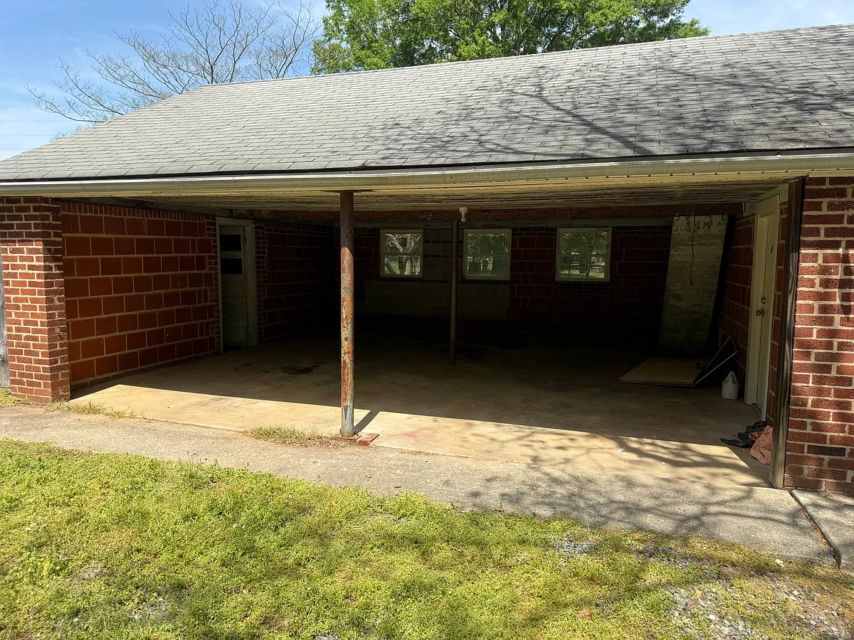 Building Photo - 3935 Rock Hill Church Rd
