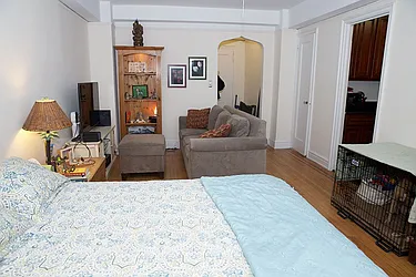 Rented by NextStopNY