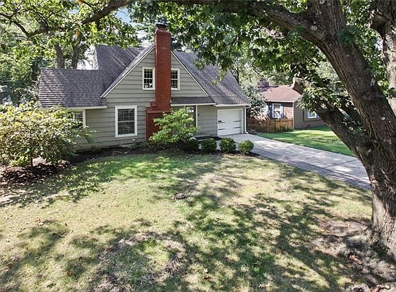 2nd image of 4637 W 70th St