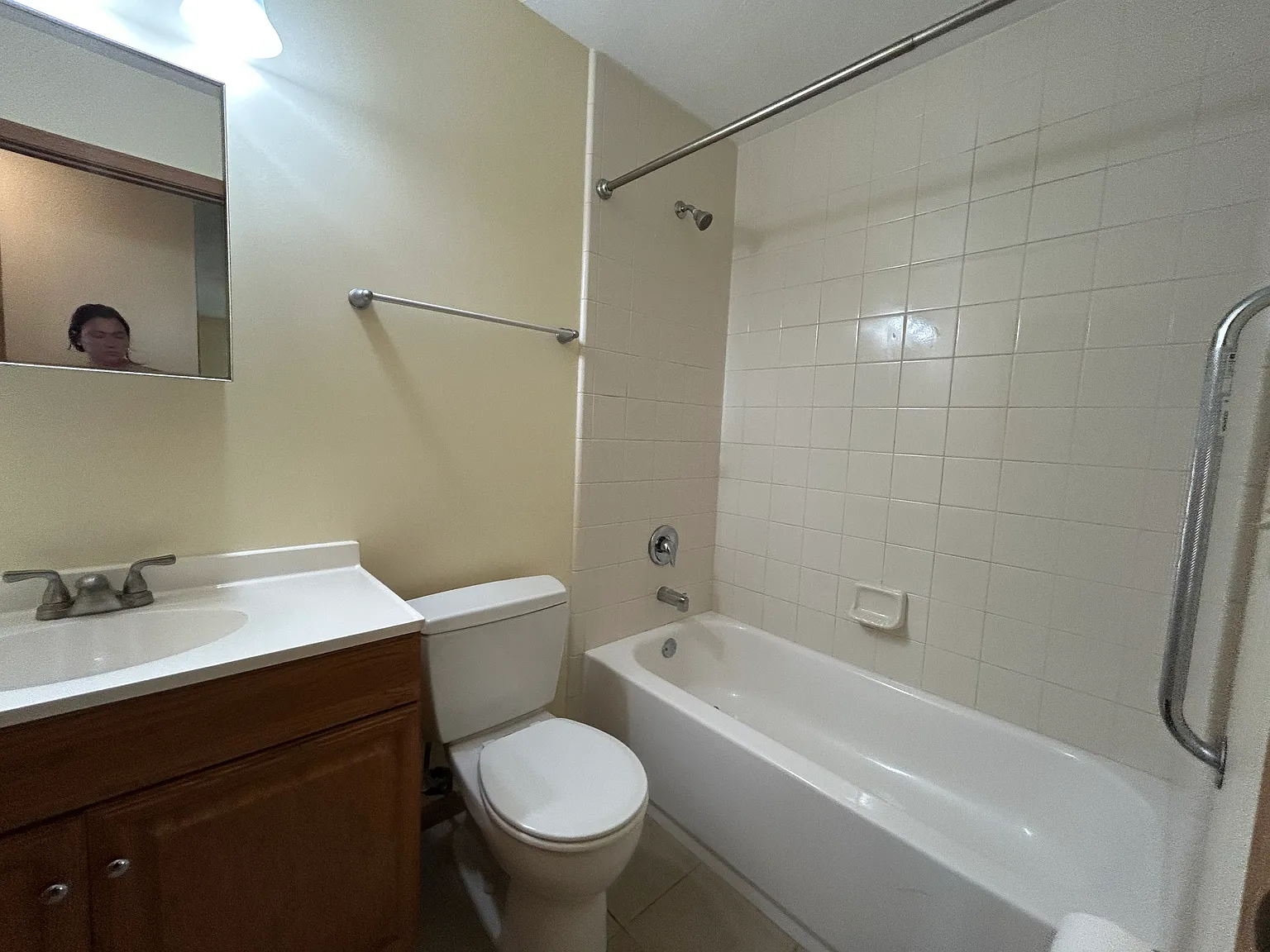 1 bed, $1,045 — Photo 4