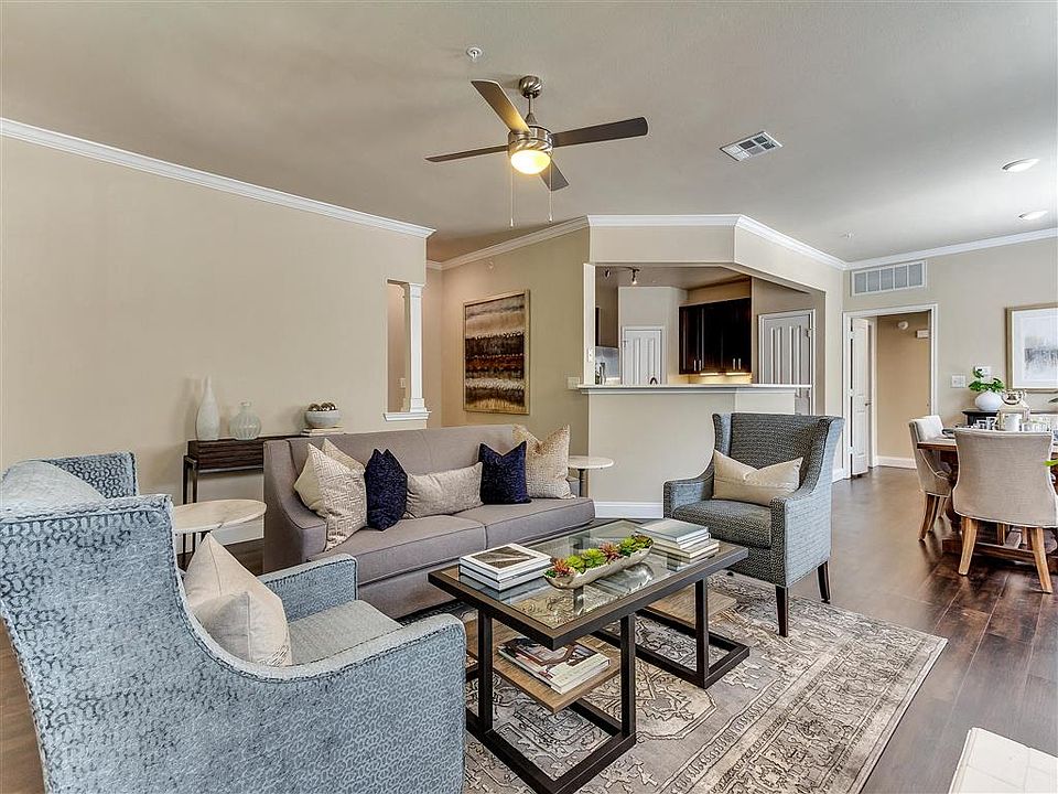 Spacious Living Area