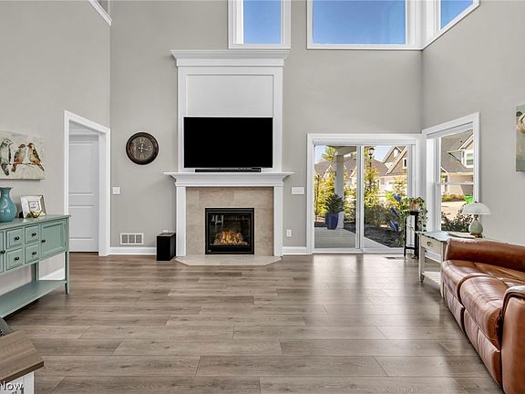 5th image of 606 Monteforte Ct #43