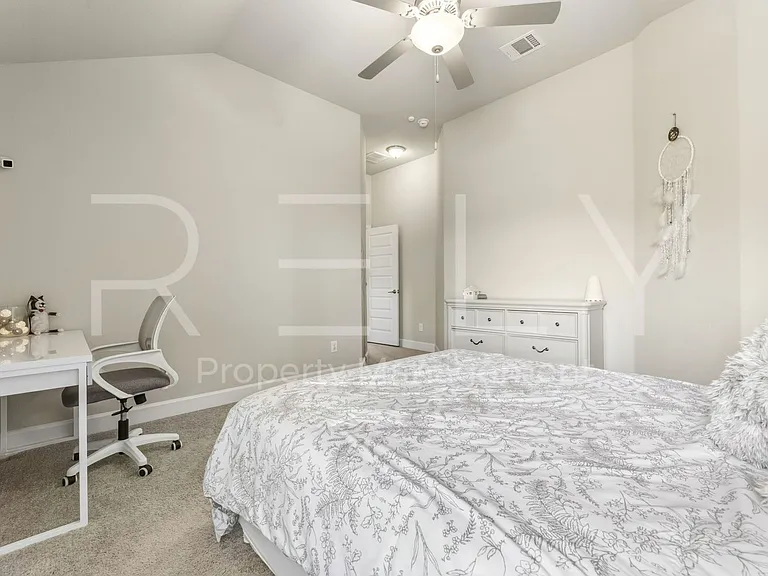 240 Cross Timbers Dr — Photo 44