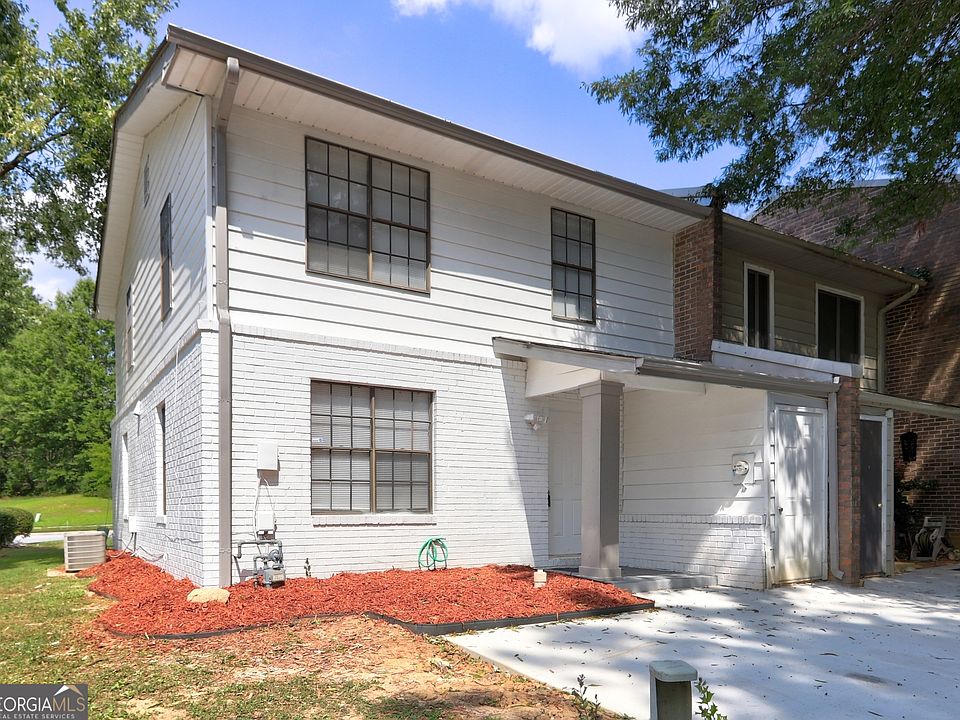 1st image of 738 Dunaire Way