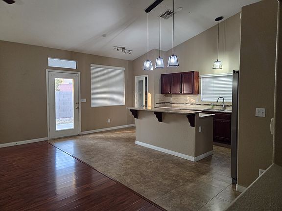 5th image of 2602 Roaring Lion Ave