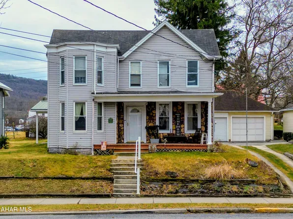 420 E Penn St, Bedford, PA 15522