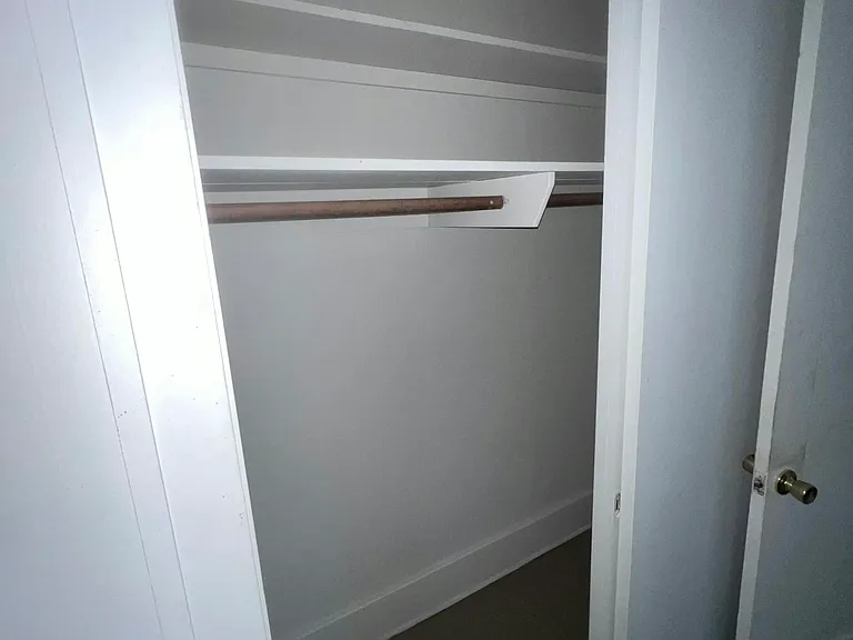 442 E Lincoln Ave — Photo 3