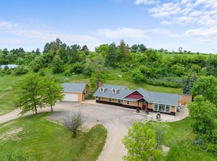 19331 Valley View Ln, Belle Fourche, SD 57717