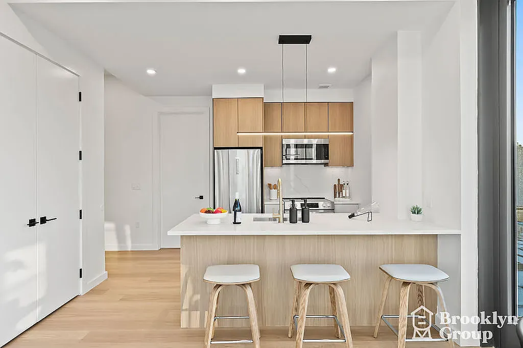 556 Baltic Street — Photo 3