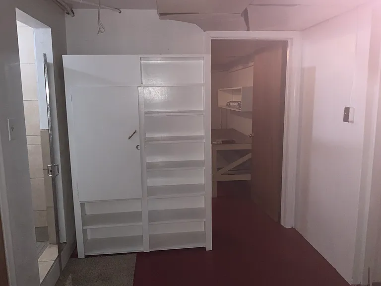 2200 S Lee Ave — Photo 9