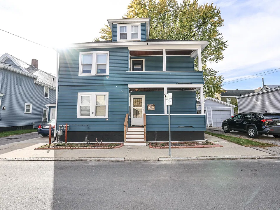 103 Walnut St #2