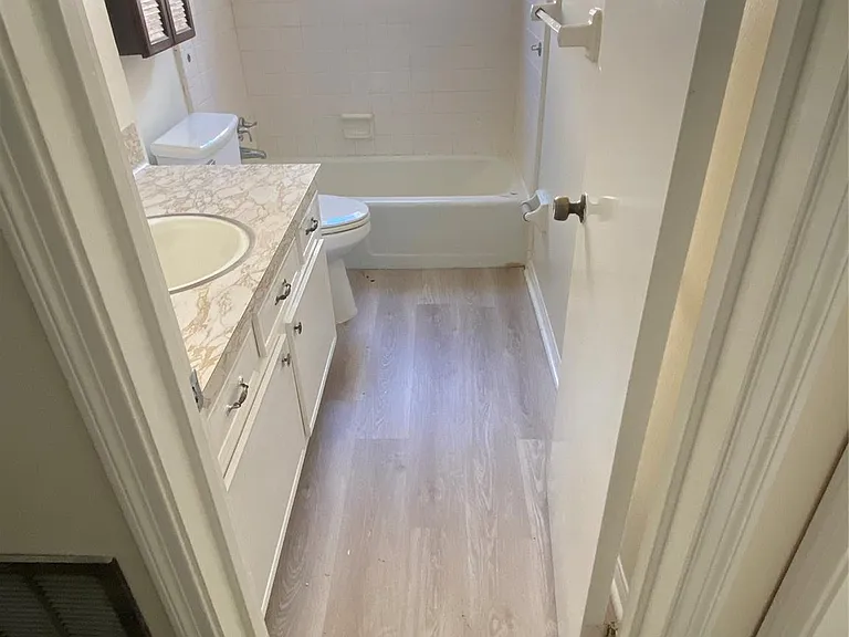 2220 Ripple Creek Dr — Photo 5