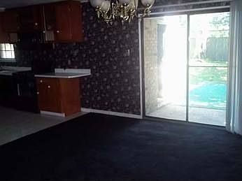 2nd image of 3652 Heritage Dr N