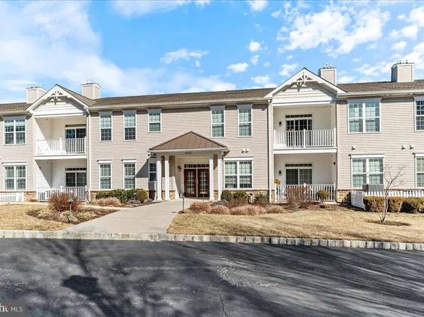 4205 Poplar St, Garnet Valley, PA 19060