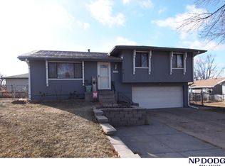 15117 Z St, Omaha, NE 68137