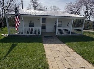 38 James St, Williamstown, KY 41097