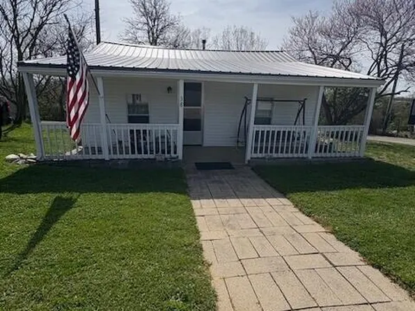 38 James St, Williamstown, KY 41097