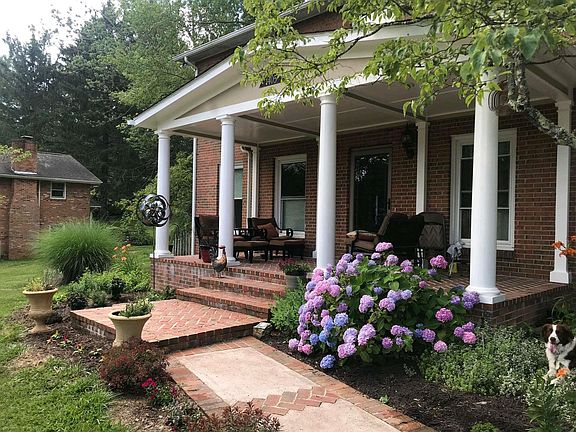 4th image of 1405 Greendale Dr