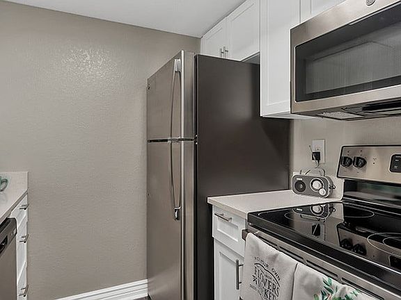 2nd image of 2159 Nursery Rd #1-316