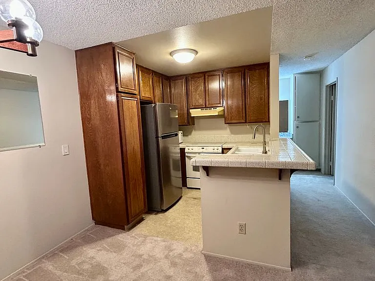 2609 Pico Pl #224 — Photo 3