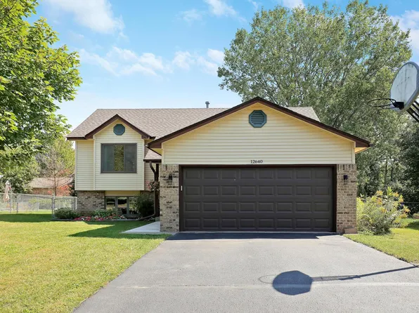 12640 Eveleth Path, Apple Valley, MN 55124