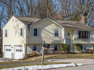15 Bunker Hill Rd, Shrewsbury, MA 01545