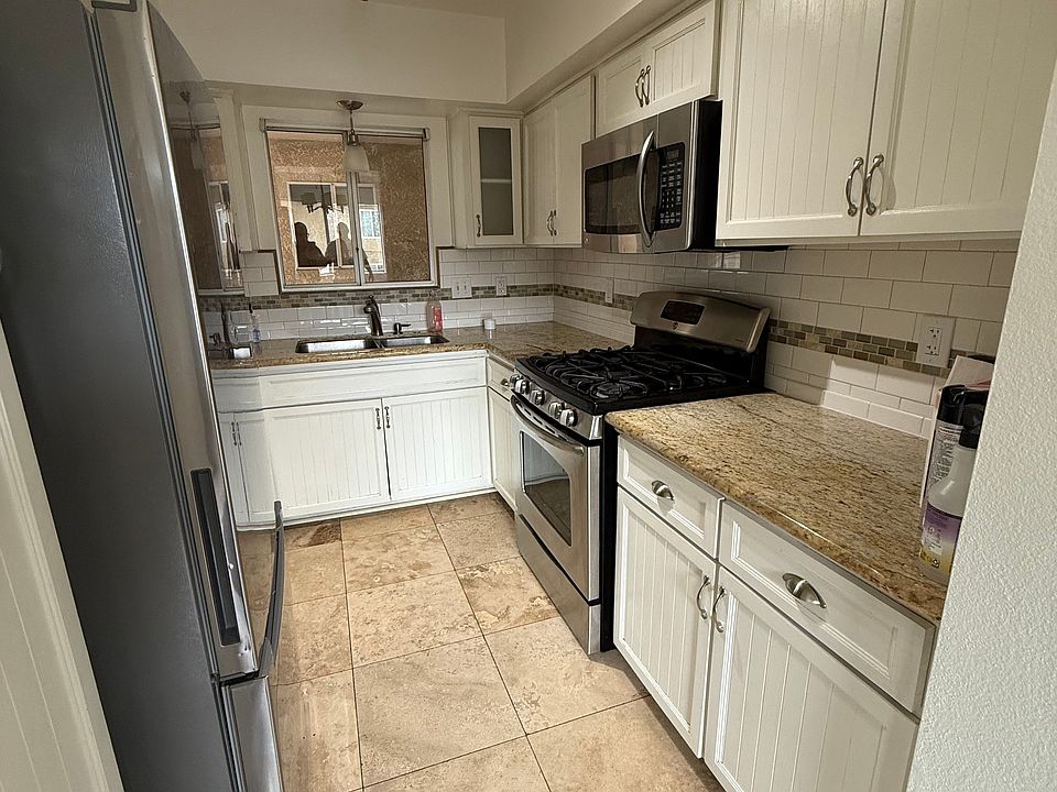 1st image of 7900 Woodman Ave APT 103