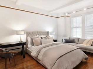 145 W 58th St #11B, New York, NY 10019