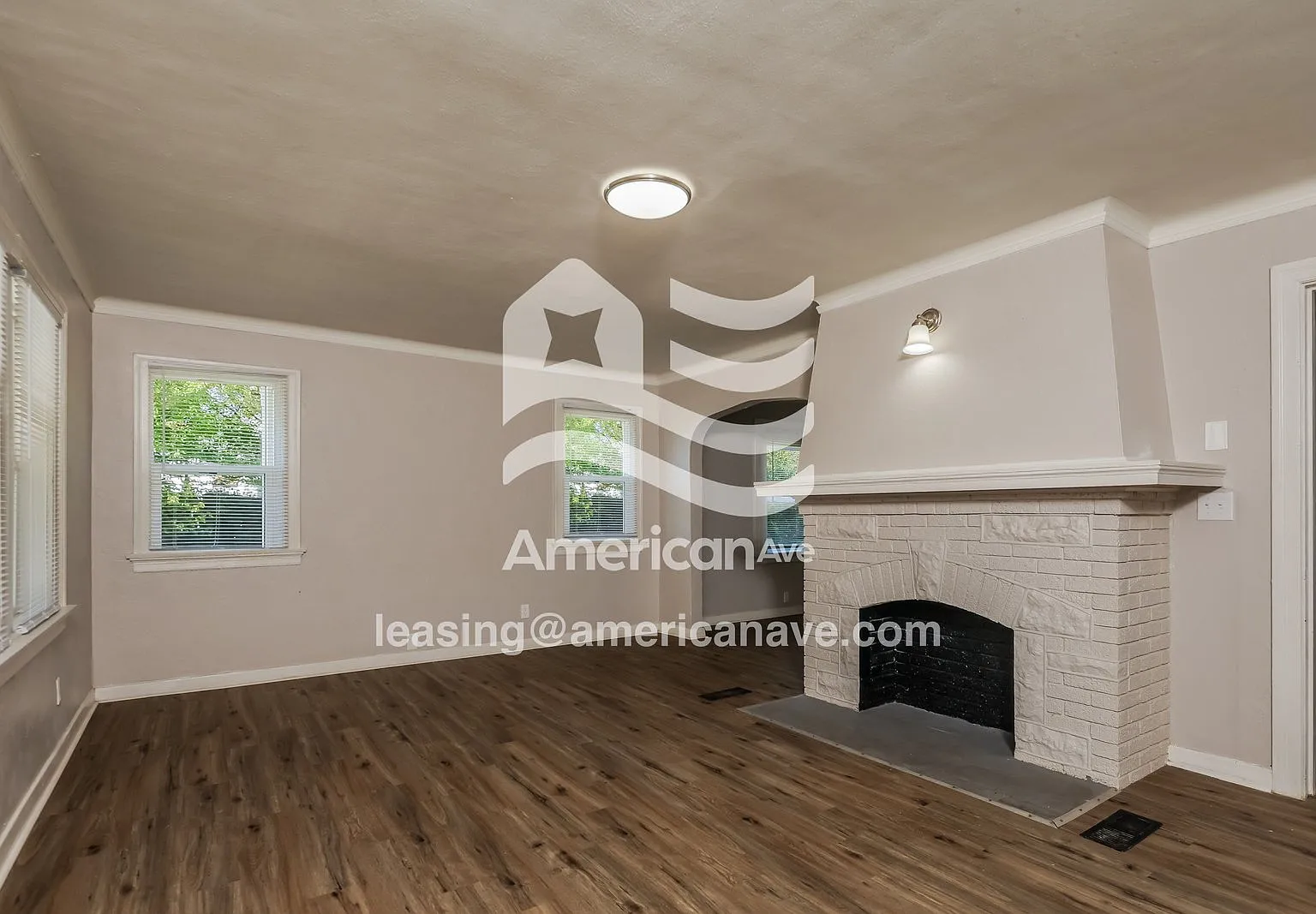 3 bed, 1.0 bath, 1354 sqft, $1,250 — Photo 3