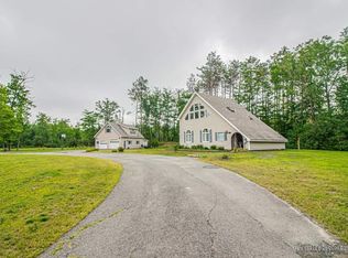 128 Ferry St, Solon, ME 04979