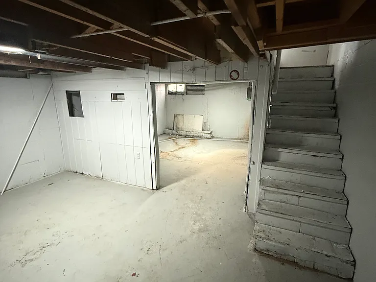 3413 Chauncey Ave — Photo 11