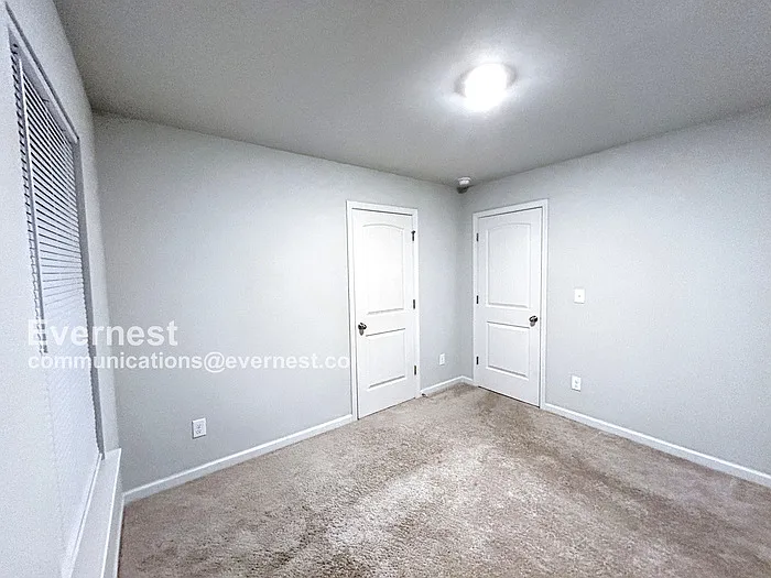 5229 Hanover St — Photo 11