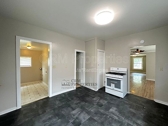 5th image of 1519 N Purdum St