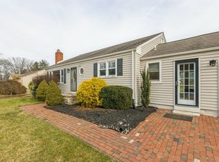 4012 Bridgeboro Rd, Moorestown, NJ 08057