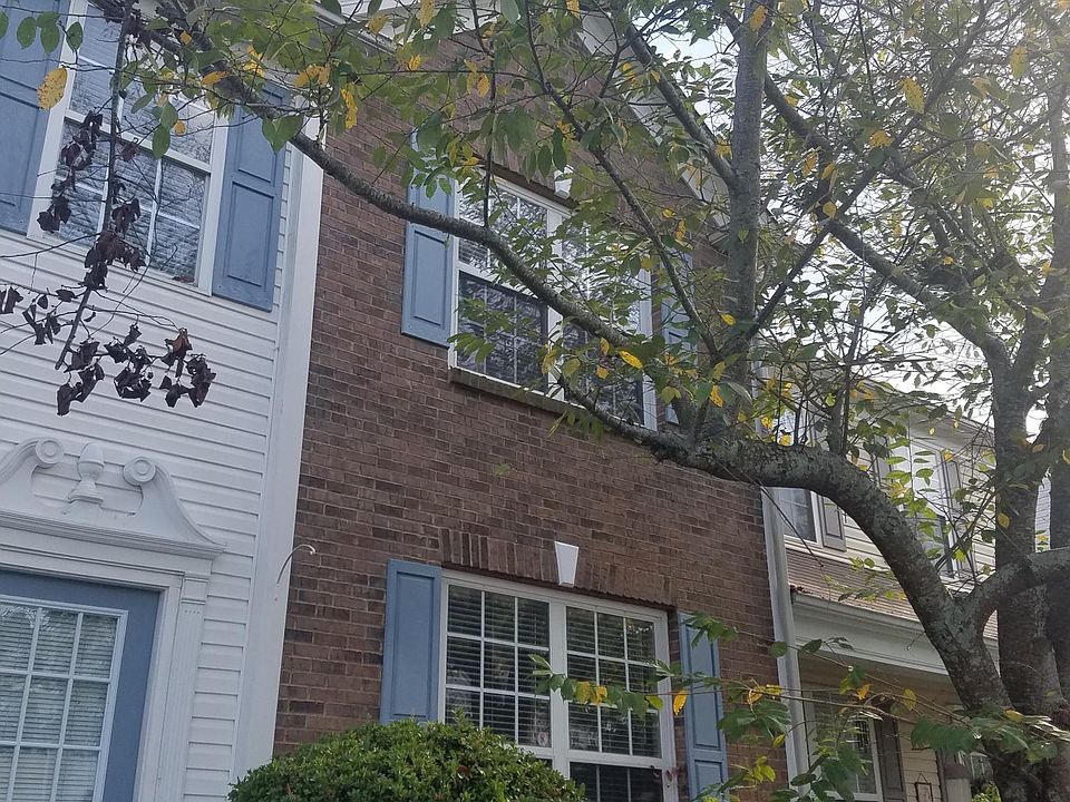 1st image of 68 Highoak Dr NE