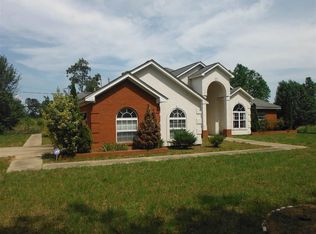 612 Virgin Mary Rd, Camden, MS 39045