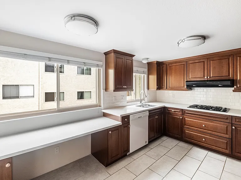 11260 Overland Ave #23G-1 — Photo 44