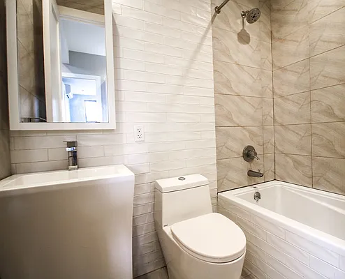 Rented by Arvik Group Real Estate | media 33